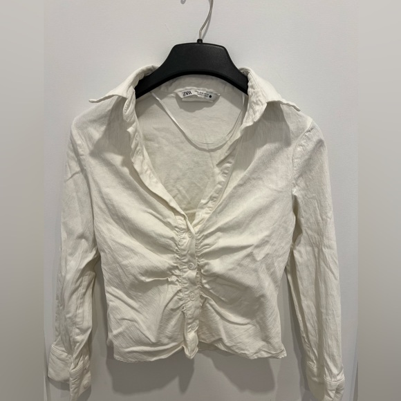 White zara ruched button up - Picture 2 of 3
